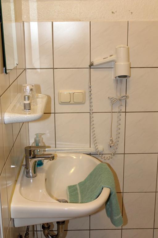 Dithmarscher Haus マルネ  エクステリア 写真